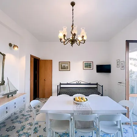 Apartment Il Mare Dei Filosofi - Via Lungomare *