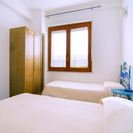Il Mare Dei Filosofi - Via Lungomare Apartment